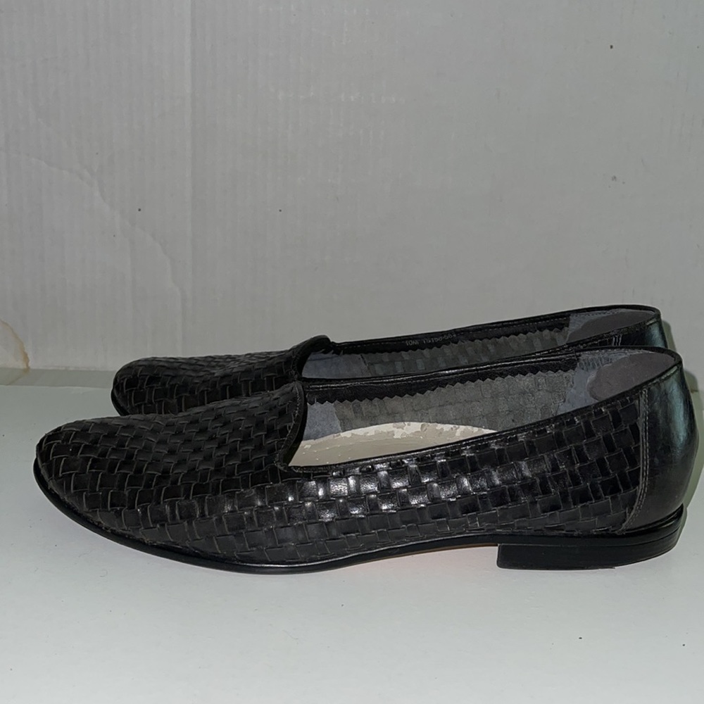TROTTERS SHOES